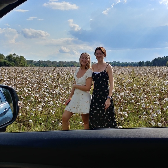 Bern's MAKE A BUNDLE OFFER 🌞 DEAL DAYS - Picture 6 of 9